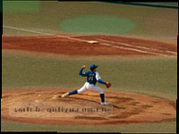 足球头球攻门瞬间